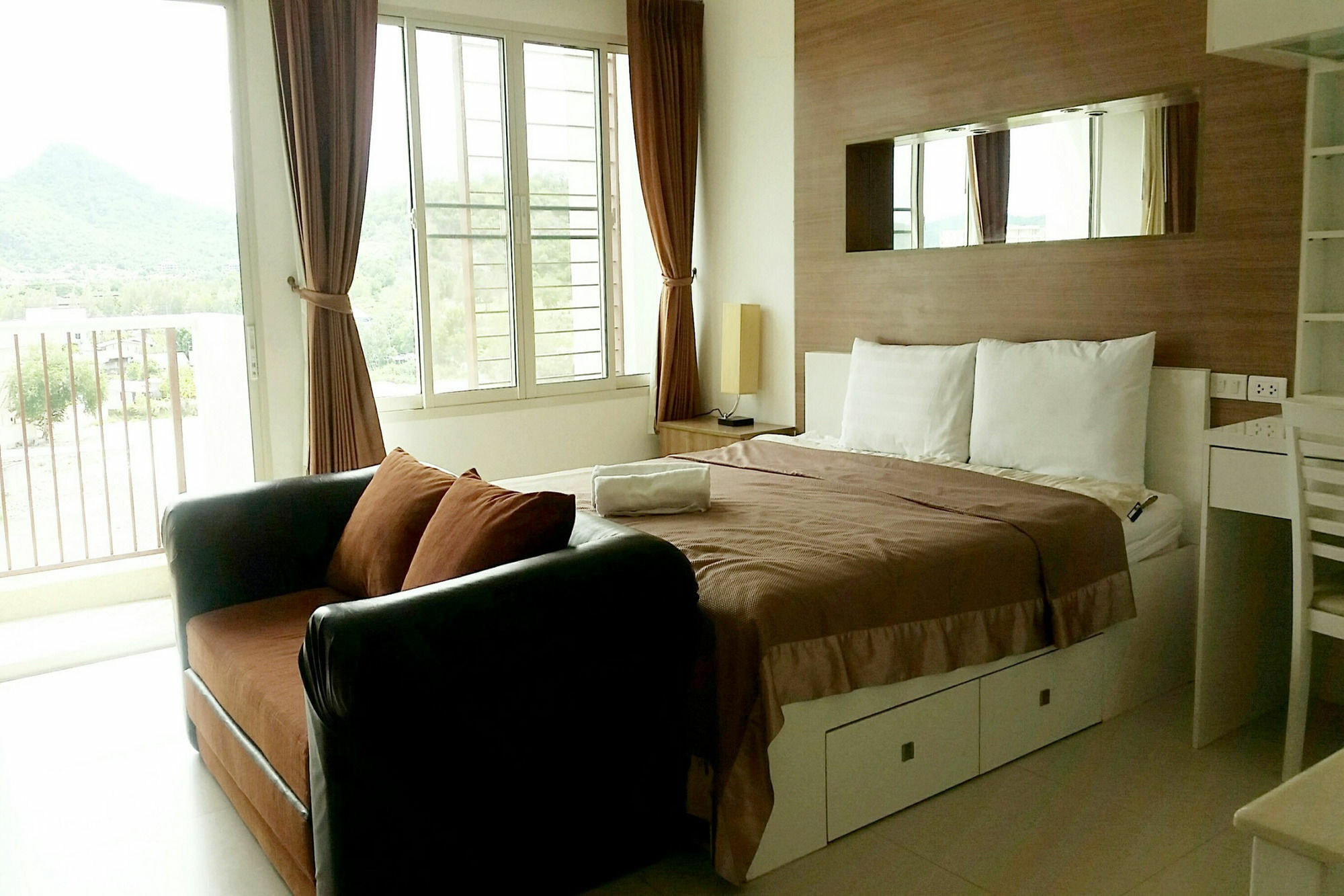 The Seacraze Hua-Hin By Montri C. Apartment Хуа Хин Екстериор снимка